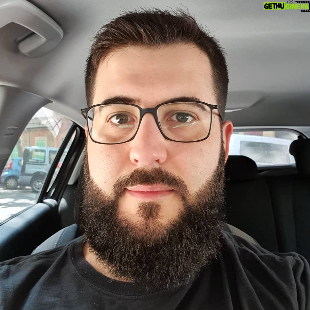 Alexelcapo - 58.4K Likes - He ido a comprar ramen de sobre de 80 céntimos. Supongo que querríais saberlo.