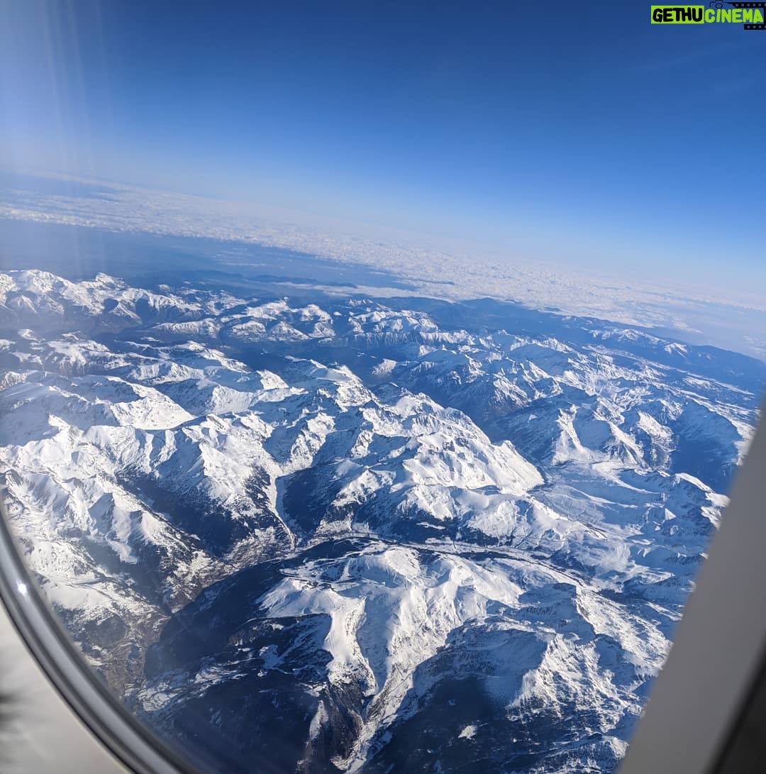 Alexelcapo Instagram - Por ahí está Andorra. Ojo.