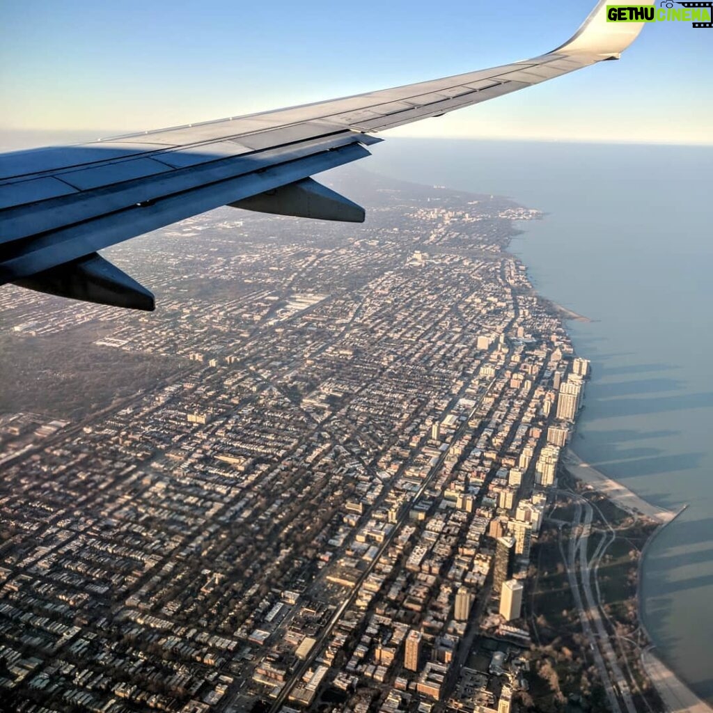 Alexelcapo Instagram - Parando en Chicago