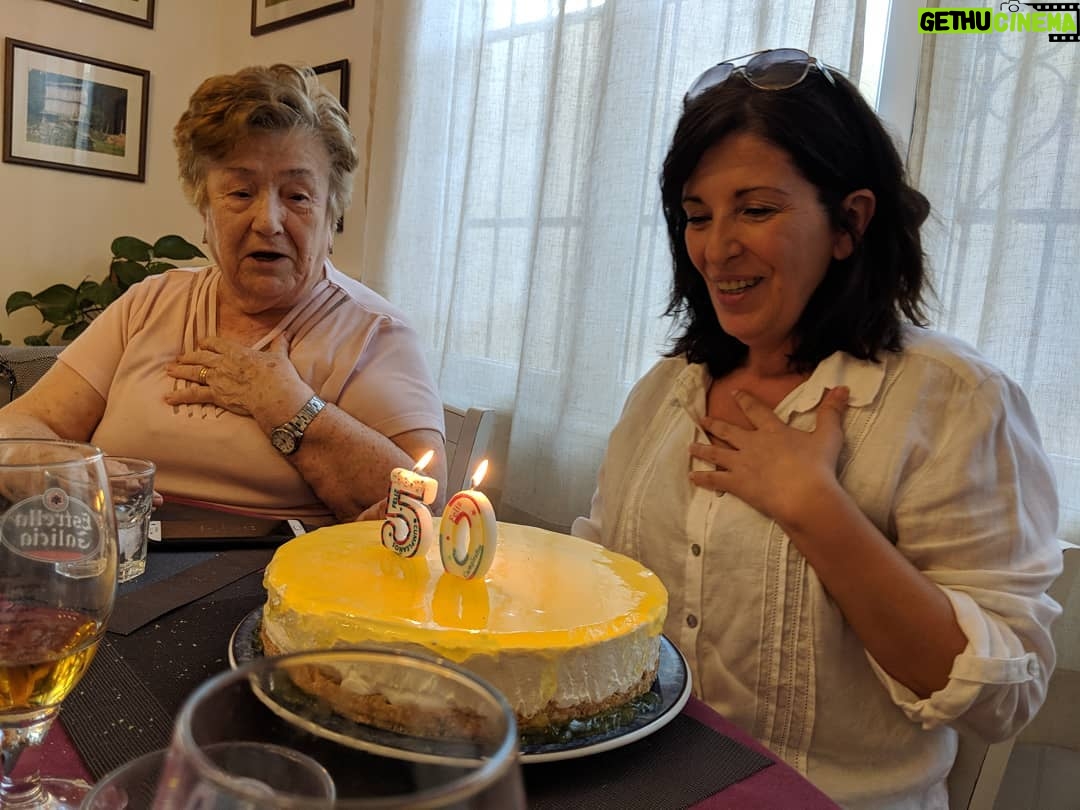 Alexelcapo - 27.8K Likes - Feliz cumpleaños Mamá