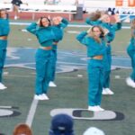 Alexus Oladi Instagram - Game Days 🏈 Choreo: @jayleehoo @evi_hartvigsen