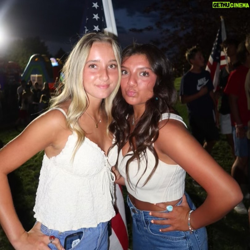 Alexus Oladi Instagram - happy birthday to us and america 🇺🇸🥳 4th of July