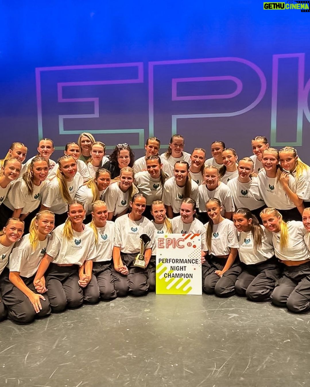 Alexus Oladi Instagram - Camp was epic 😛