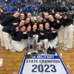Alexus Oladi Instagram - soo grateful for this year and this team!! #2 🫡😎