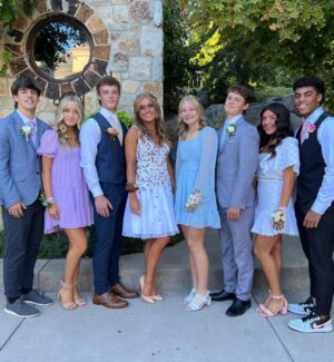 Alexus Oladi Instagram - First hoco was the best with Drake✨