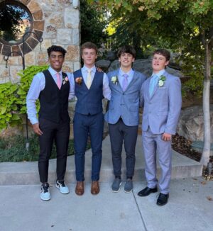 Alexus Oladi Instagram - First hoco was the best with Drake✨