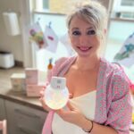 Ali Bastian Instagram - Pumping and me! We hear a lot about a breastfeeding journeys but not so much about the hugely intamate, important relationships we have with our trusty breast pumps! When I reflect on the past two years and three months of breast feeding, pumping has played a huge part! I pumped at the beginning to get my supply up, Isla had a touch of jaundice and was a biiiig baby, possibly due to my gestational diabetes and so I was on quite the feeding and pumping regime. I pumped to create a stash of milk in the freezer in case anything happened to me and I couldn’t feed, also with the (optimistic) aim of someone else being able to give her the odd bottle or night feed. I gently pumped at 2am at the kitchen table to ease painful engorgement on the (very few) occasions my daughter slept through one of her night feeds. I pumped when I was away filming to keep my supply up. Not a lot of people know this… but I was even pumping when my husband photographed my most recent acting head shot! 😂😂😂 Multi- tasking is my middle name these days! . Here are the reasons why I love @fraupowuk ‘s Wearable Breast Pump… it’s very easy to use, assemble and clean. It’s quiet, it doesn’t cost the earth. It fits in any bra.. so you can carry on whatever you are doing or even have your headshot taken 😂. It’s not a ‘one size fits all’ pump, there are different sizes available to comfortably fit all nipples which is why I think it is one of the most effective, comfortable breast pumps. It’s also very light weight compared to some of it’s pricier competitors. It’s a big decision which pump is going to be right for you and work with your lifestyle. Give it a try! You won’t regret it. If you're looking for a breastpump you can get 10% off at www.fraupow.com with my code ALIB10 xxx #breastfeeding #handsfreebreastpump #fraupowuk #wearablebreastpump #breastpump #newmum #mumtobe AD