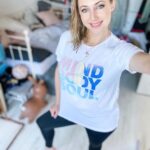 Ali Bastian Instagram - These days I’m tending to take a ‘come as you are’ approach to social media (unless it’s a throwback, in which case it’s a ‘come as you were 10 years ago’ 😂) - especially since the magical mayhem of motherhood! If I waited for it all to be perfect I’d never show up for my own life, let alone Instagram! When @youknowwhosuk invited me to team up with them I decided I wanted to take some photos feeling great in my skin! I love my new gym kit from You Know Who’s, use: ALI10 to receive 10% of your order, be quick as stock sells super quickly! …. I managed to get some make up on for these shots, couldn’t quite get my hair dried whilst toddler wrangling but went for it anyway - but in the end, there’s no where to hide! Swipe for the reality 😂 At least with my gym kit on there is an outside chance I might actually do some exercise!? … or maybe just lay on the floor in sivasana…. Either way… And breath 🧘‍♀️💜💫 PR AD #newyearsameme