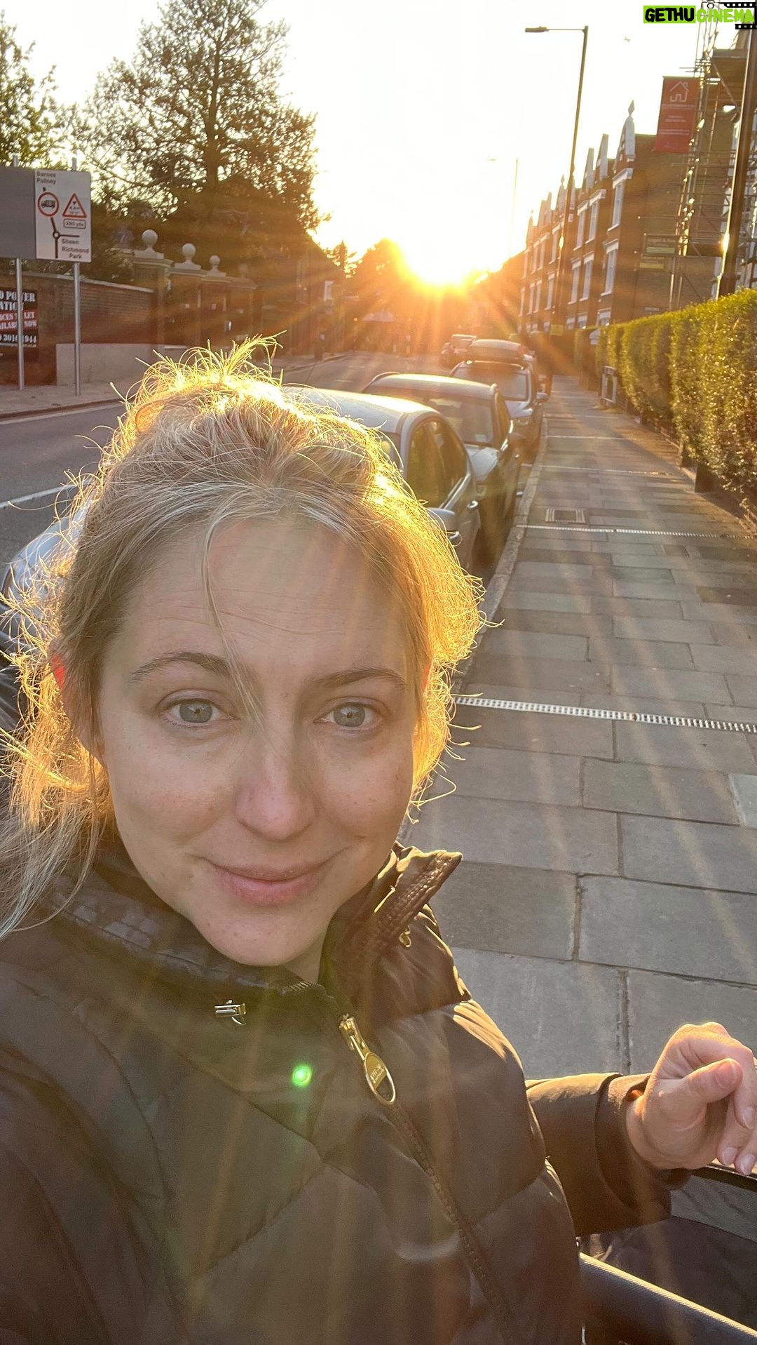 Ali Bastian - 1.1K Likes - Out with my little early riser. 🌅 We all have such different sleep needs in this house. This one is definitely a lark… she basically puts herself to bed at 6pm every night no matter what I do but is up at the crack of dawn. Isla and David are night owls and often pretty cranky in the morning - sorry @davidcomahony 🤣 and I am honestly neither… I love sleep and can go to bed early, lay in.. my optimum is about 13 hours sleep and I have a small window of operating at full capacity somewhere in the middle of the day… and yet… I SLEEP THE F***ING LEAST!!!!!!! I want to start a mum camp where we can all just get in our pyjamas and sleep and people bring us cake. WHO IS WITH ME?? 🤣🤣🤣🤣 #sleep #baby #family #buggy #joolzaer #stroller #gift @myjoolz @mumandme_app