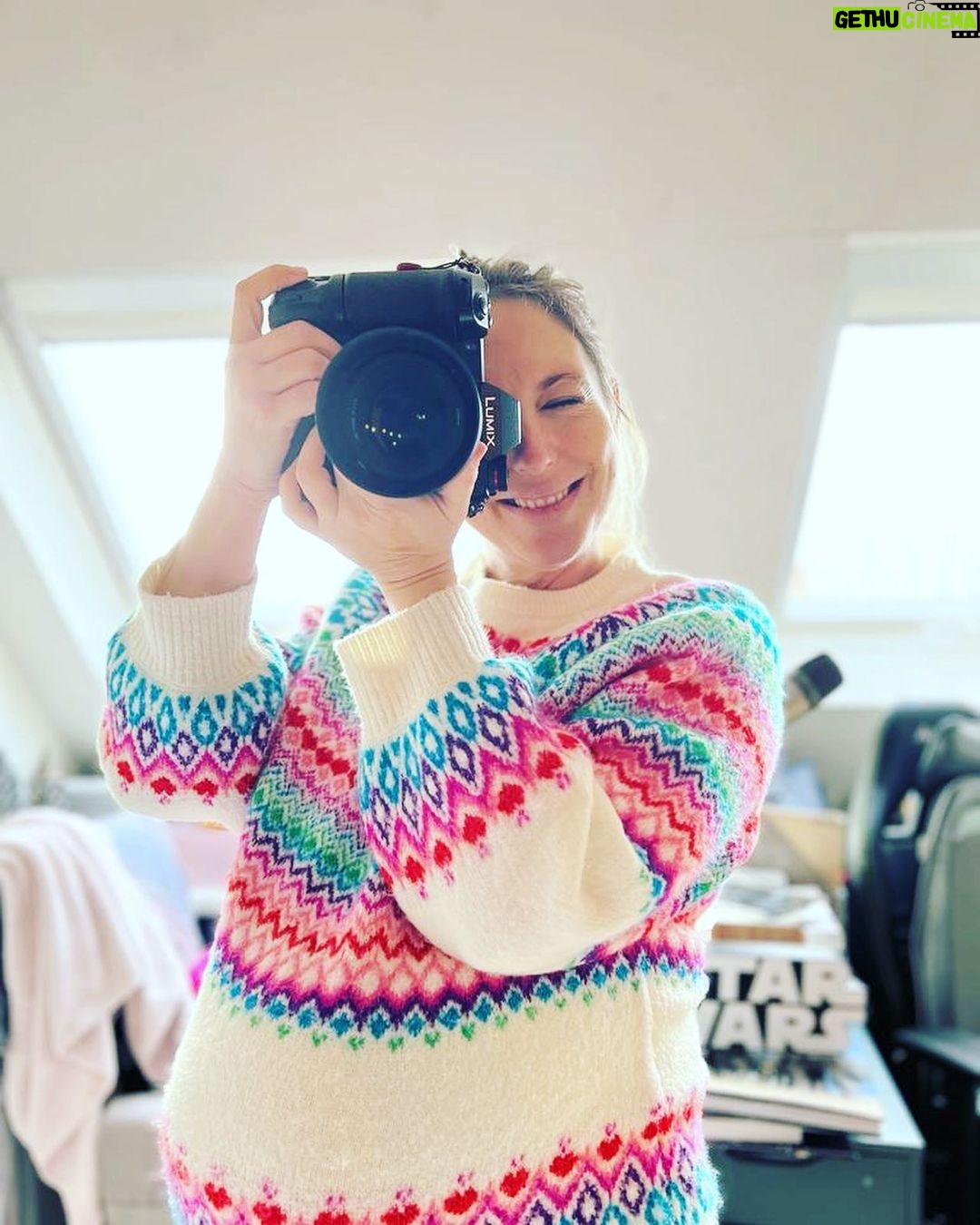 Ali Bastian Instagram - Sometimes I love to be the other side of the camera ❤️📸 Shot a new head shot for my hubby today @davidcomahony swipe for a sneak peak xxxx #actor #director #producer #headshot