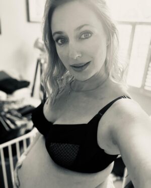 Ali Bastian Instagram - Me and bump. There are some amazing women doing so much for postpartum body positivity. I have pretty substanstial diastasis recti from my previous pregnancy and two umblical hernias that have well and truly ‘popped’ as well as my bump! I’m not quite ready to reveal all of that for the world to see but I love my bump and I also wanted to give a big shout out to @hotmilklingerie who kindly gifted me this maternity/nursing bra. I bought loads of their bras when I was carrying Isla and lived in them through my breastfeeding journey which only ended when I was three months preggo with this one!! I love that they allow me to celebrate all the parts of me… the parts that are mothering, growing and sustaining life… and the part that is a sexy 40 year old woman. Thanks @hotmilklingerie ❤️#pregnancy #secondtrimester #breastfeeding #maternity #underwear