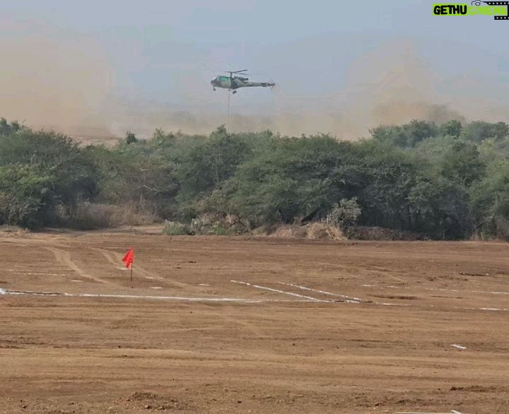 Alice Kaushik Instagram - We will never ever forget this day β€οΈ Having front row seats to watch these BEAUTIFUL machines right in front of our eyes doing their magic was just pure madness. Thank you @satyashail1008 for this experience π INDIAN ARMY π₯β€οΈπ«‘ π π π π£ π£ π£ πͺπͺπͺ π«‘π«‘π«‘π₯π₯π₯ India