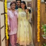 Alice Kaushik Instagram - Time for my favorite song 🎵 Mere tumhaare sabke liye Happy Diwaaaaaliiiiiii ❤️🪔 What a beautiful beautiful diwali it was ❤️
