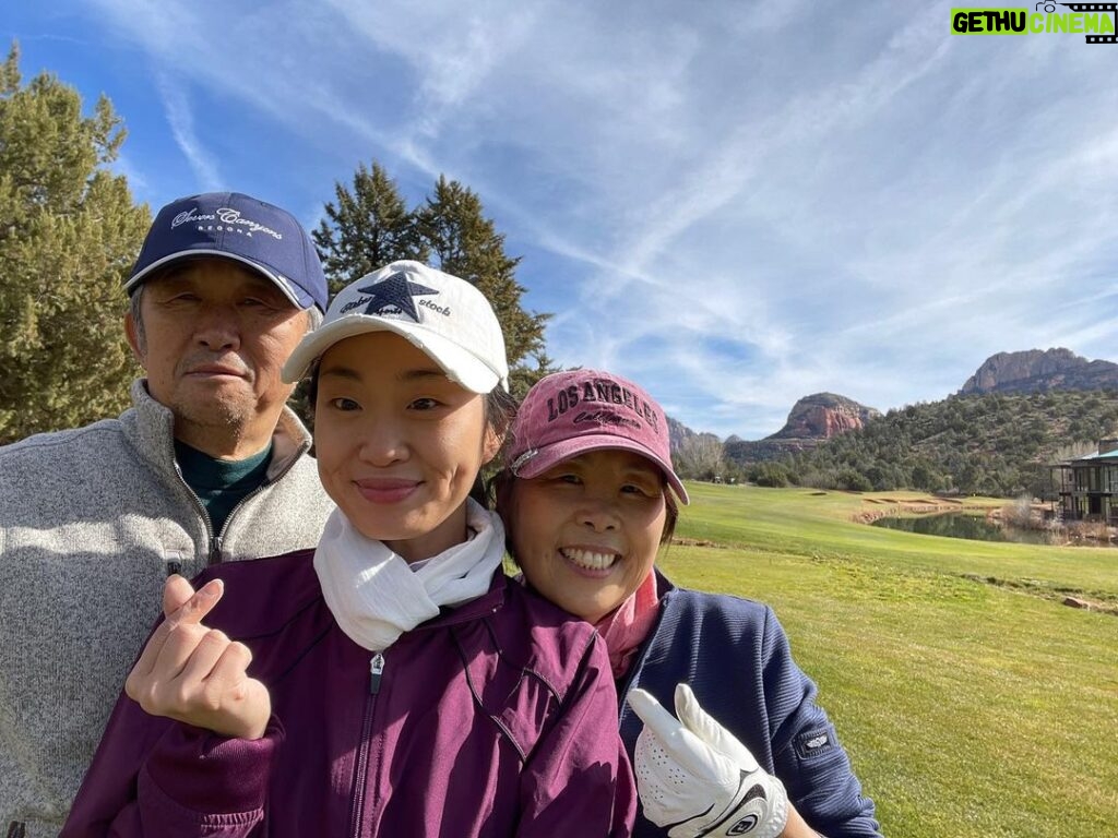 Alice Lee Instagram - Little late to post, but went on a road trip with the rents back in January from Chicago to LA and it was SO FUN. We laughed, we golfed, and made memories for life ❤️ #roadtrip #sedona #santafe