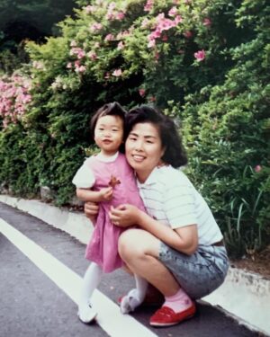 Alice Lee Instagram - Thinking of the strong Asian women in my life who have made me and shaped me. Pictured are my mom, my paternal grandmother, my aunts (more not pictured). I’m so proud to be a Korean woman. Praying for the victims and the families of the Atlanta shooting who lost their mother, their daughter, their sister, their wife. #strongasianwomen