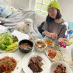 Alice Lee Instagram - Spot the difference #koreanfood #koreanfeast #homemade #bestkoreanfoodinlondon #완전행복 #teddy Feast by: @rhji85 😭🙏🏼 London, United Kingdom