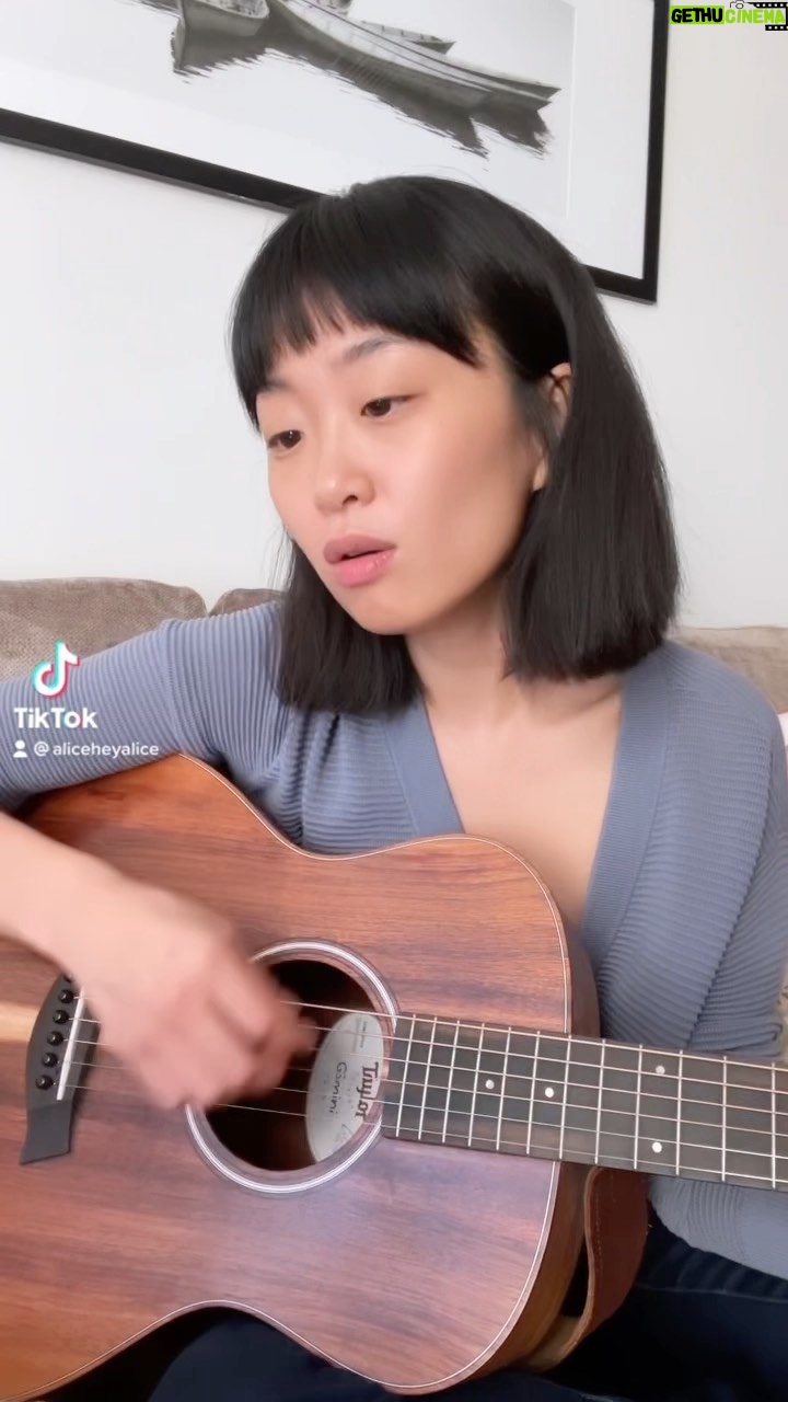Alice Lee Instagram - Still not over BTS’ Grammys performance 😭🧈 #bts #butter #cover #acousticcover #방탄소년단
