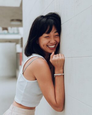 Alice Lee Instagram - So many reasons to be smiling lately!!! My main one is:

To be fucking alive. 

To be here and see pretty mountains and sunsets, to eat yummy food, to look into the eyes of other people and know we’re existing at the same time and getting to connect in this moment. To just be here on earth and see and hear and smell and touch things and most importantly to FEEL all the feelings. It’s all so fucking wild and cool. 

Getting to know myself again and again as I evolve and grow. Unlearning what society has told me will make me worthy or happy and learning to really love myself and my life again. Letting go of all the past and future “should’s”, “could’s”, “would’s”, and just allowing myself to EXPERIENCE it all here and now, woweeee 🥹🥲

I hope you’re smiling and farting around and dancing, too 💨💃🏻🕺🏻