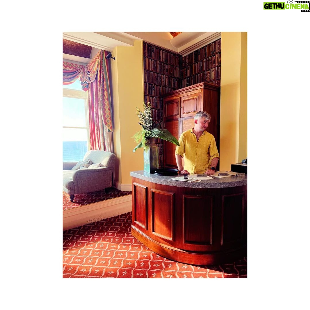 Alice Levine Instagram - Dad’s put the seats down in the back of the Ford Sierra and spread the ground sheet out, because, we’re going to the local dump…*looks to camera, eye twitches*