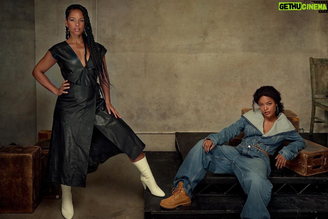 Alicia Keys Instagram - I can’t wait for y’all to fall in love with Hell’s Kitchen!!!! This musical means SO much, on so many levels. This is for all of US!!! “We’re definitely the troublemakers in the theater, and it’s a good thing, because you should be able to have a good time. I can’t stand those stiff people.” Watch a star be born in @maleahjoimoon ✨✨✨ Big love to @VogueMagazine 💜💜💜