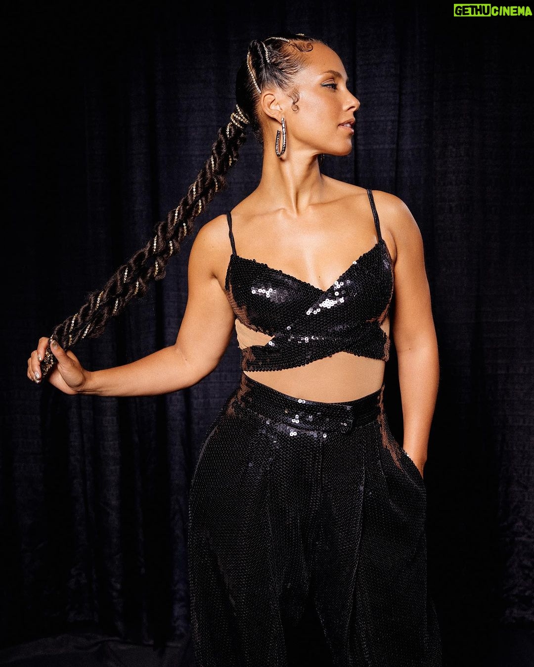 Alicia Keys Instagram - Energy is expensive. Spend wisely💰