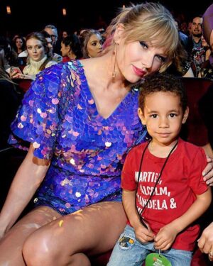 Alicia Keys Instagram - Big love to @taylorswift for your big beautiful spirit that makes everyone feel loved! 

Genesis adores u 💜💜💜