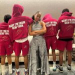 Alicia Keys Instagram – July has been good to me so far ☺️

NEW YORK I’m coming home tomorrow night!!! @barclayscenter!!!!!

Side note: Keys To The Summer tour merch is craazzzyyyyyy!!!!! Big love to @awakenewyorkclothing and @kool.kiy