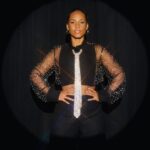 Alicia Keys Instagram – Keys to the Summer tour looks 💅🏾✨🥰 I know ATL likes to get dressed!!!!! Which fit for tonight????? 

See u tonight, Atlanta‼️‼️‼️ 
I’M READYYYY!!!!!!!!!! 💜💜💜