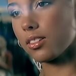 Alicia Keys Instagram - So... should we settle this, how do you like your hot chocolate? 😂😂😂 Happy Birthday to a timeless song that you’ve celebrated with me like it just dropped yesterday! 💜💜