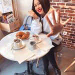 Alizée Williot Instagram - Catch me if you can 🖤 Gourmandises Leucate