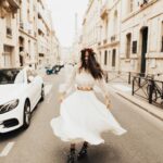 Alizée Williot Instagram - Voilààà finiiii ! Plus de photos de robe blanche ☺️ Excellent week-end à vous. Nous demain on teste une nouvelle adresse comme d’hab on se tient au jus 😉zooob Paris, France