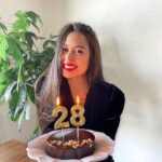 Alizée Williot Instagram - 28 ans todayyy !