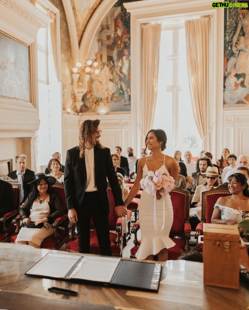 Alizée Williot Instagram - 3 ans de mariage 💍🤍 #22juin2019