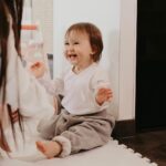 Alizée Williot Instagram – Joyeux anniversaire mon amour. 1 an déjà, 1 an que tu as chamboulé ma vie. Encore plus belle elle est aujourd’hui grâce à toi. Tu es le fruit de notre amour et nous sommes si fiers de la petite fille que tu deviens, souriante, rigolote, câline, un vrai petit rayon de soleil. Je t’aime si fort ❤️ 

Photos @olivia__poirier 
Organisation @nora_eventdesigner 
Gâteau @unepartdecharlotte 
Repas @aurelie_scarabin