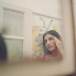 Alizeh Agnihotri Instagram - reflecting 🪩