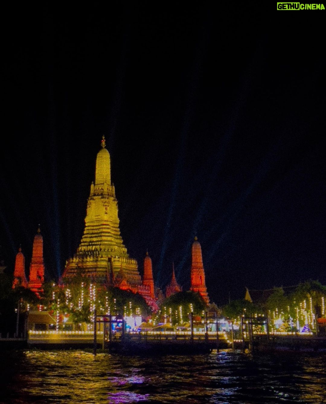 Alizeh Agnihotri Instagram - one night in Bangkok