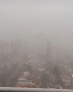 Alok Instagram - 1 - SOS Amazônia / SOS Amazon! Alter do Chão 2 - Manaus amanheceu assim hoje / This is how the city of Manaus woke up this morning