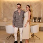 Alok Instagram - Seu sonho é o meu também! Inauguração da @clinica.romana Que Deus te abençoe meu amor! Muito orgulhoso de você ❤️ Opening of @clinica.romana God bless you, my love! So proud of you ❤️ São Paulo, Brazil