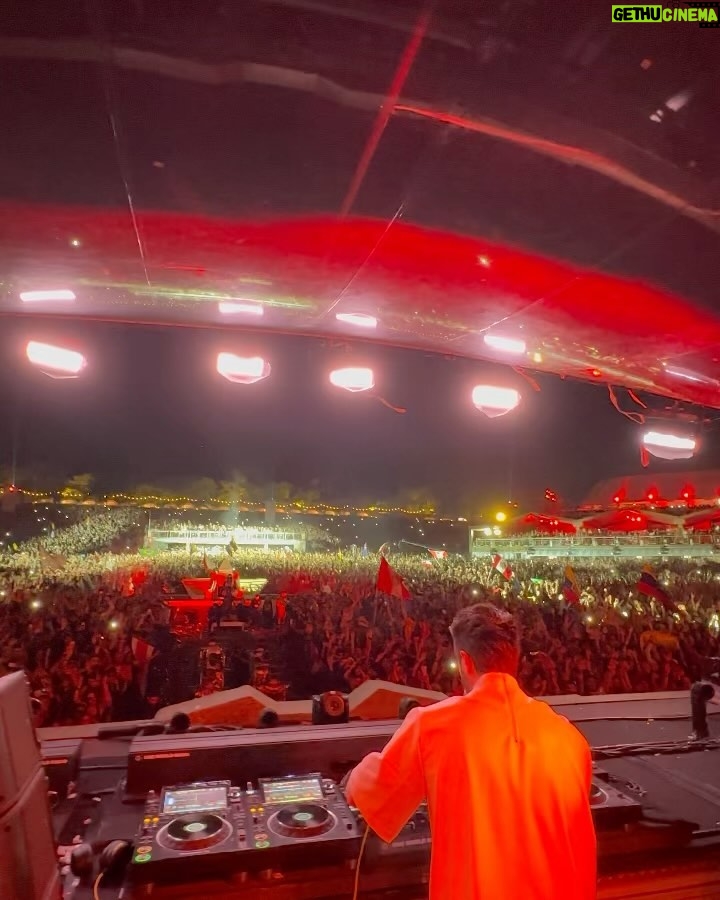 Alok Instagram - Obrigado por ontem! Vocês tem todo o meu amor e respeito. É o que o mundo precisa. 🤍 You guys have my respect and love. That’s what the world needs. Thanks @tomorrowland @tomorrowlandbrasil ❤️ Tomorrowland Brasil