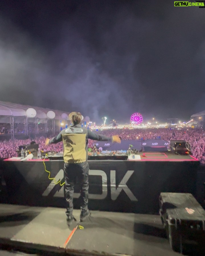 Alok Instagram - Itaqua + Bsb + Araçatuba + Itú + Pirajuba ✅ September 14 - UN Panel ‘The Future is Ancestral’ ONU, NYC 🇺🇸
September 15 - Marquee, NYC 🇺🇸 September 16 - LIV, Miami 🇺🇸
September 21 - Itupeva 🇧🇷 September 22 - (Private event) 🇧🇷
October 11 - Itabuna 🇧🇷 October 12 - Ouro Branco 🇧🇷
October 14 - Tomorrowland Brasil 🇧🇷 October 27 - BOO! Seattle 🇺🇸 October 28 - Vancouver 🇨🇦