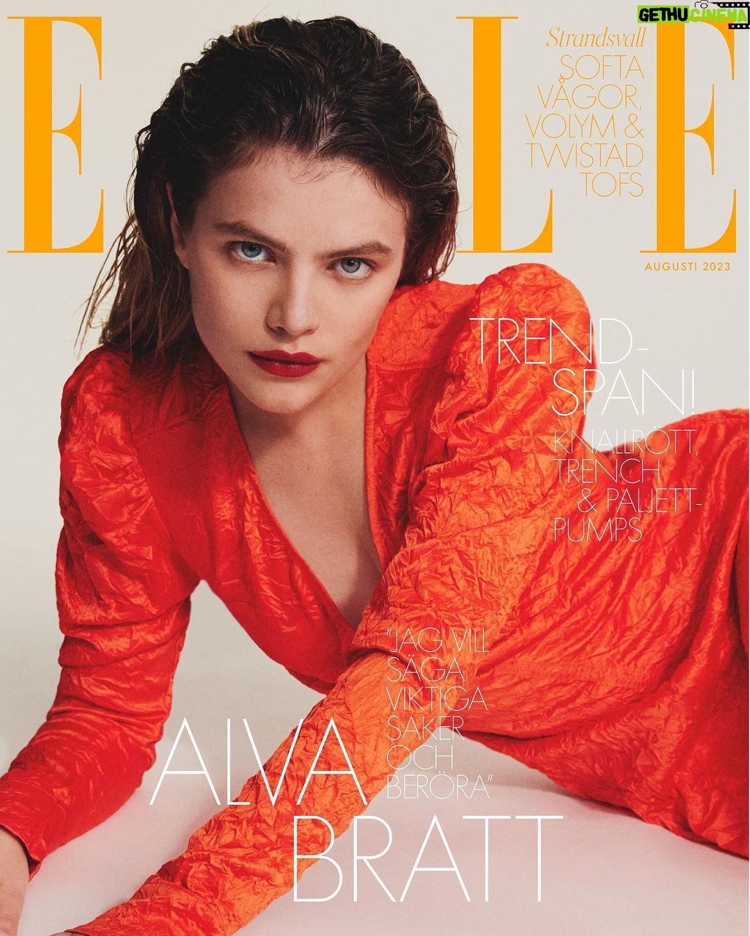 Alva Bratt - 8.8K Likes - swedish ELLE August issue 🌘🌝☄️
tack @skooghelena för ett fint samtal
❤️🔥 fotat av @sinaostlund ❤️🔥
min @monttim stylade och kära @kajsasvanbergmakeup gjorde make, @byelvira på hår ♥️ @juliaknyp_elle art director. TACK @ellesverige så ärofyllt ♥️ ~~~