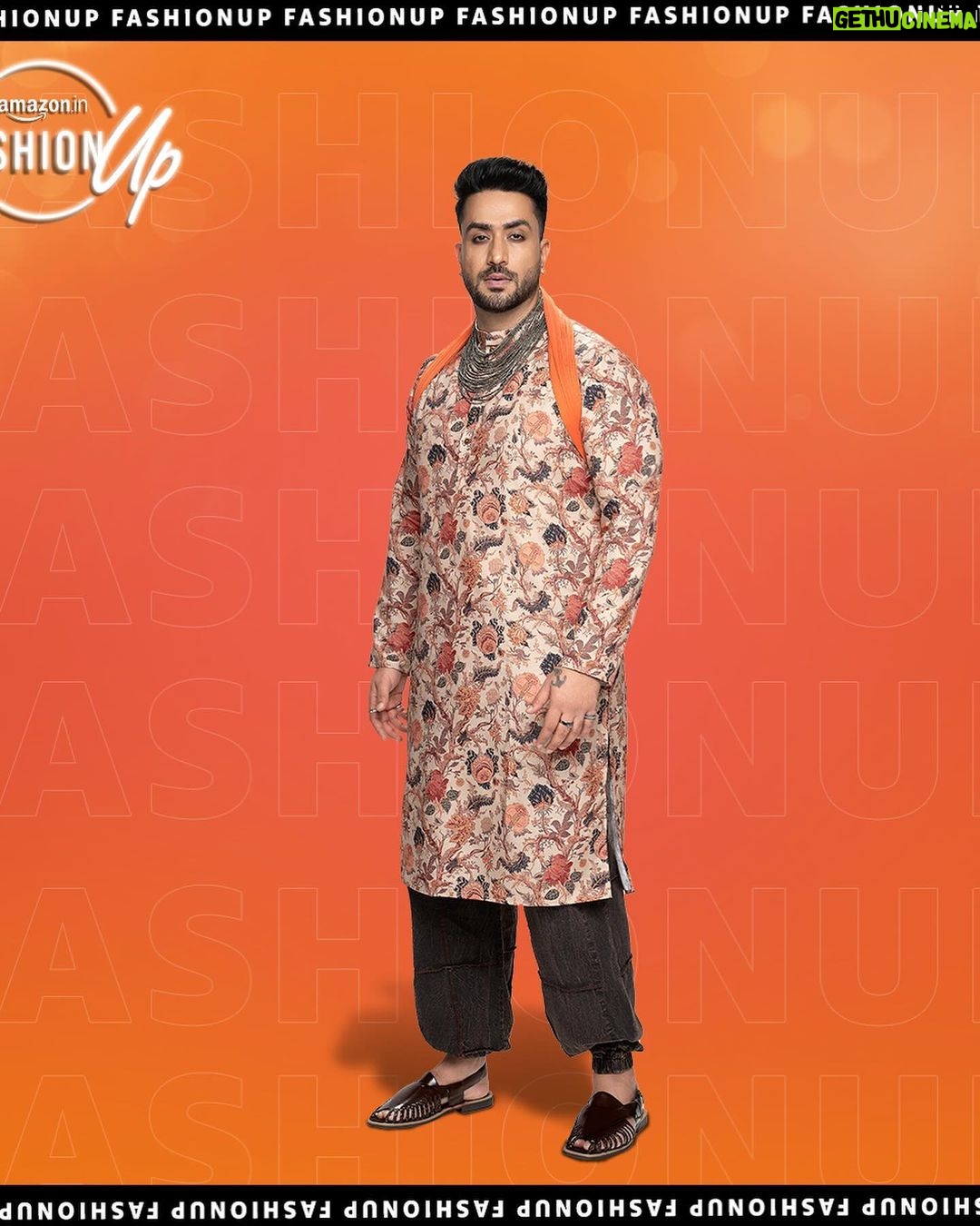 Aly Goni Instagram - Are you all ready to witness style swap of the season? Catch how my favourite @jasminbhasin2806 got me sangeet ready on the latest episode of Amazon Fashion Up Season 3! #AmazonFashionUpS3 #HarPalFashionable #SuprisinglyFashionable #AmazonIndia #FashionOnAmazon This ?