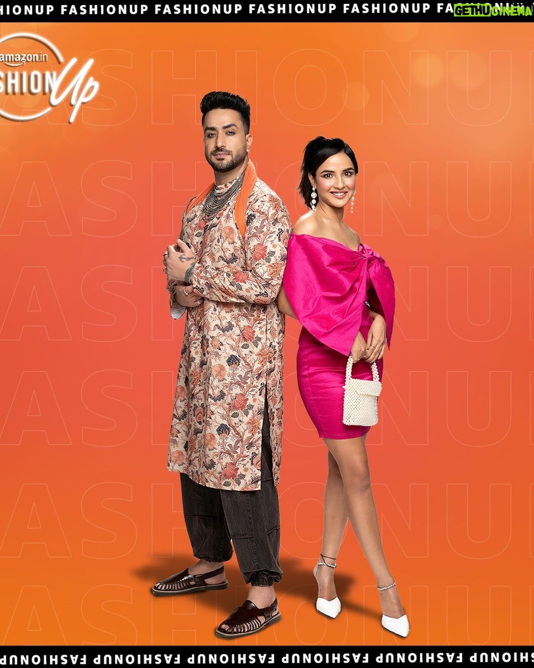 Aly Goni Instagram - Are you all ready to witness style swap of the season? Catch how my favourite @jasminbhasin2806 got me sangeet ready on the latest episode of Amazon Fashion Up Season 3! #AmazonFashionUpS3 #HarPalFashionable #SuprisinglyFashionable #AmazonIndia #FashionOnAmazon This ?