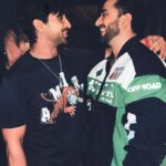 Aly Goni Instagram - Happy birthday bhai ❤️ You are the best and most caring brother.. Allah aapko bohot bohot saari khushiyan aur bohot saari kaamayaabi de yeh dua hai meri 🤗.. love you Ps - Your fav song 😜