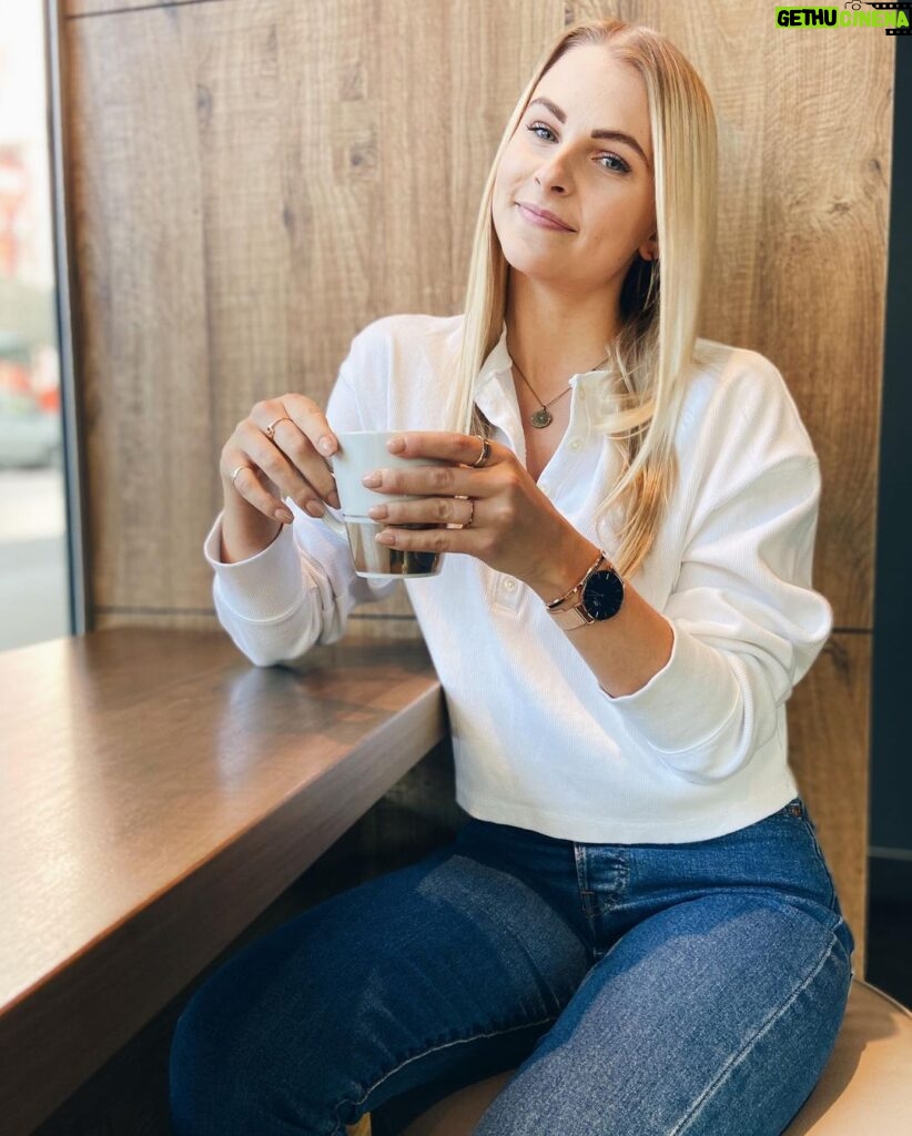 Alyssa Trask Instagram - Valentines month has arrived which means treating yourself with @danielwellington limited edition “I love you” engraved bracelet❤️ I’ve even got a promo code “ALLYTRASK” which gives you guys 15% off all orders as well as free gift wrapping! Happy shopping lovelies💋 #danielwellington #fromDWwithlove #ad