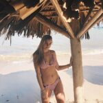 Alyssa Trask Instagram - Let the vacay pics begin🇯🇲🌴