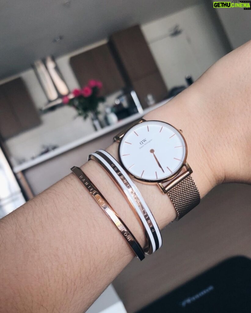 Alyssa Trask Instagram - So excited to add the new Classic Slim bracelet to my @danielwellington collection☺ Their jewelry has literally become a staple in my day to day wardrobe! Go visit their online store now and use my discount code ALLYTRASK for 15% off to save some money babes💸 #danielwellington #ad