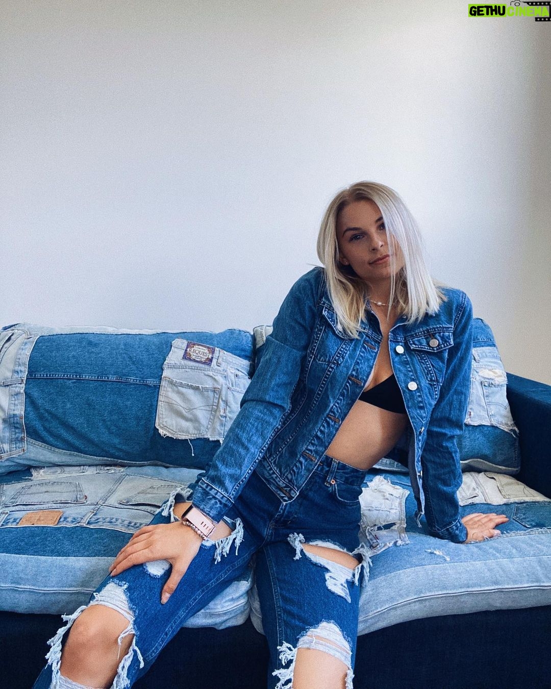 Alyssa Trask Instagram - Denim on Denim just got a whole new meaningđź’™