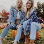Alyssa Trask Instagram - Autumn skies and pumpkin pies🍂