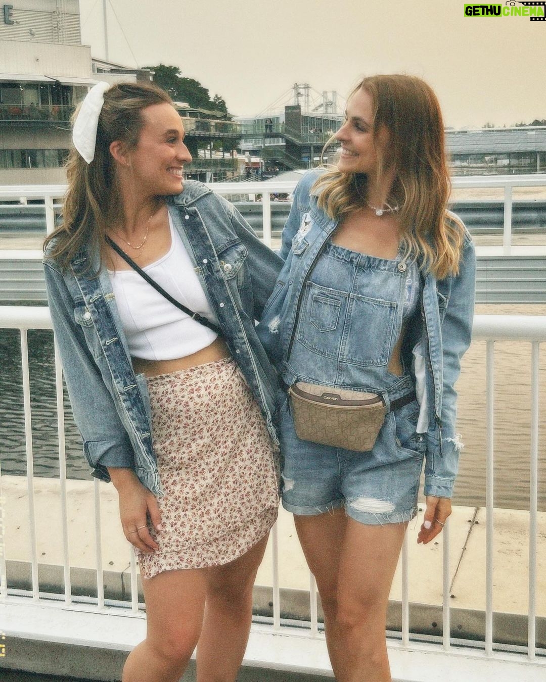 Alyssa Trask Instagram - 🤠Out here on the outskirts 🤠Budweiser Stage